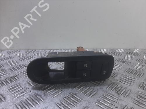 Used Left front window switch Left front window switch RENAULT MEGANE II (BM0/1_, CM0/1_) [2001-2012] 34141934 34141934