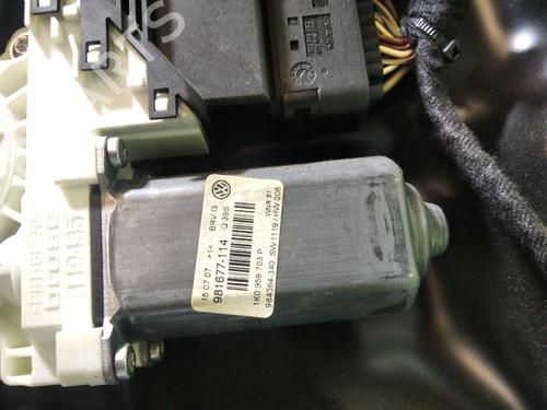 Elevalunas trasero izquierdo VW PASSAT B6 Variant (3C5) | BP29335410C24