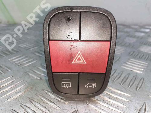 Used Warning switch PEUGEOT BIPPER (AA_) 1.4 HDi (68 hp) 8274529