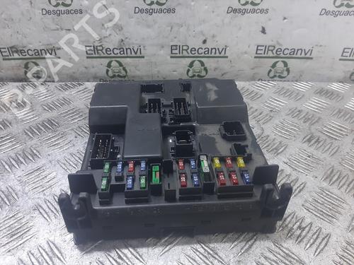 Used Fuse box CITROËN C5 I (DC_) 2.0 HDi (DCRHZB, DCRHZE) (109 hp) 19486281