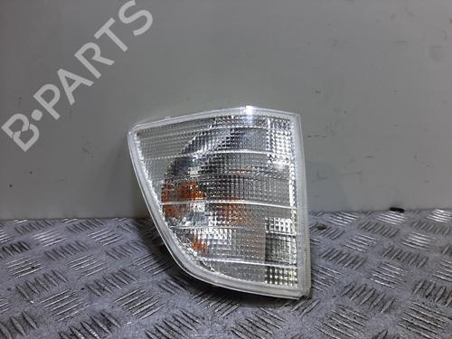 Used Right front indicator MERCEDES-BENZ SPRINTER 3-t Bus (B903) 308 D (903.372, 903.373) (79 hp) 31027068