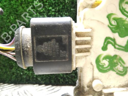 Front left lock SEAT LEON (1P1) | BP29252646C98