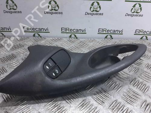 Used Left front window switch FORD FOCUS I (DAW, DBW) [1998-2009]  6435329