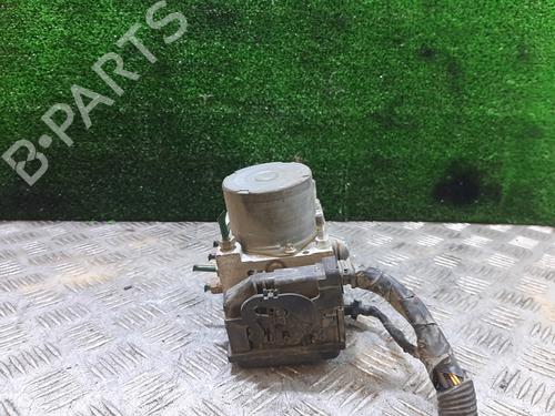 Used ABS pump RENAULT CLIO II (BB_, CB_) [1998-2016]  27614583