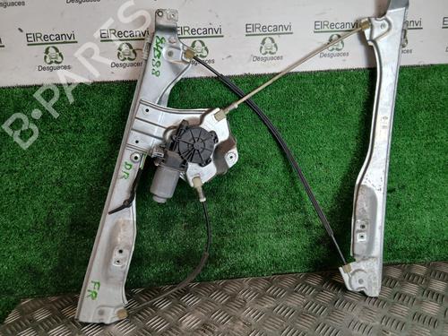 Rudehejsemekanisme Højre foran Rudehejsemekanisme Højre foran RENAULT CLIO III (BR0/1, CR0/1) 1.5 dCi (BR17, CR17) (86 hp) 34251767 34251767