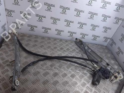 Rudehejsemekanisme Højre foran RENAULT MEGANE II (BM0/1_, CM0/1_) [2001-2012]  6425700