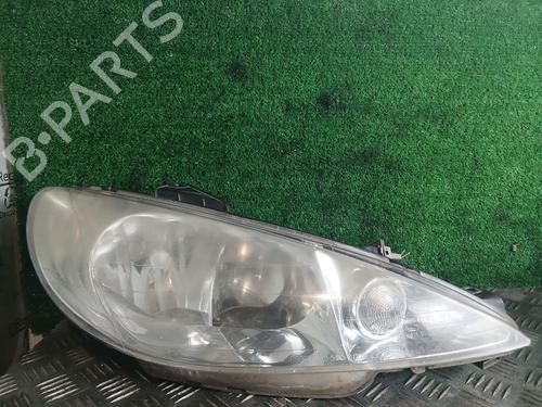 Used Right headlight PEUGEOT 206 Hatchback (2A/C) 2.0 HDI 90 (90 hp) 32509518