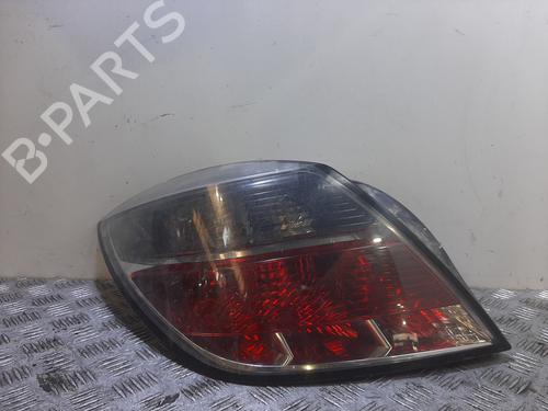 left-taillight-opel-astra-h-a04-2004-2005-2006-2007-2008-2009-2010-2011-2012-2013-2014-37642014 main image