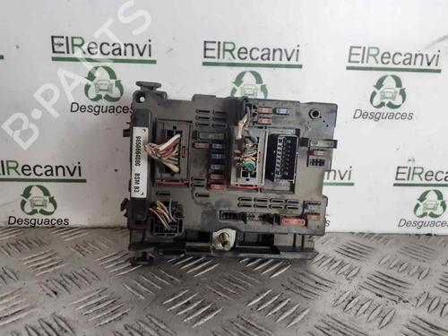 Fuse box PEUGEOT 307 SW (3H) 2.0 HDI 90 | BP12994387E1