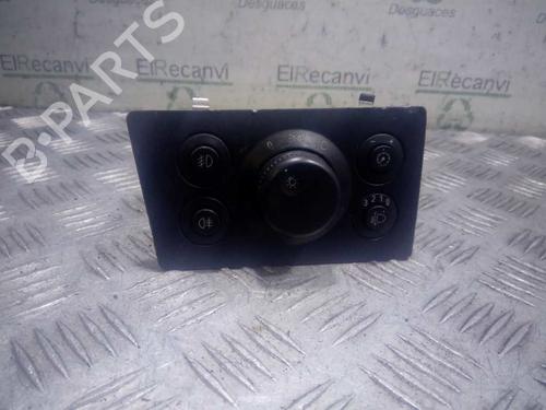 Used Headlight switch OPEL ZAFIRA / ZAFIRA FAMILY B (A05) 1.9 CDTI (M75) (120 hp) 4636461