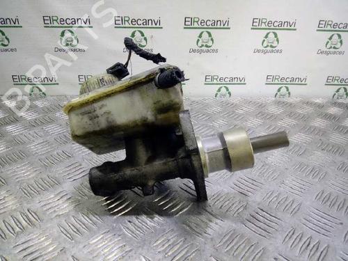 Used Brake master cylinder Brake master cylinder OPEL OMEGA B (V94) [1994-2005] 4535432 4535432