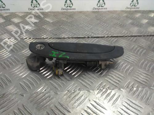 Used Front left exterior door handle HYUNDAI GETZ (TB) 1.1 (63 hp) 4539199