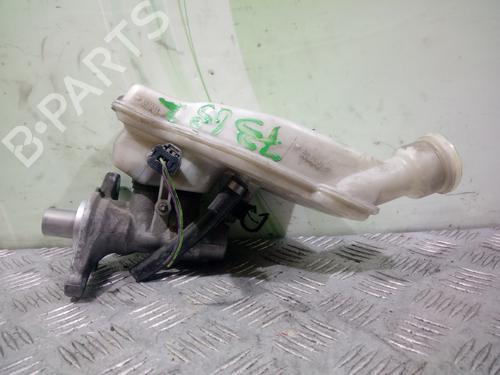 master-brake-peugeot-207-wa_-wc_-32069745-2006-2007-2008-2009-2010-2011-2012-2013-2014-2015-10164252 main image