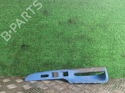 Used Left front window switch Left front window switch SEAT IBIZA II (6K1) 1.4 i 16V (101 hp) 32721990 32721990