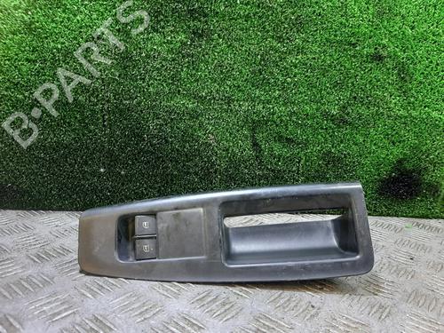 Used Left front window switch VW POLO IV (9N_, 9A_) 1.2 12V (64 hp) 27997672