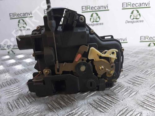 Używane Zamek drzwi tylnych prawych VW BORA I (1J2) [1998-2013]  7766723