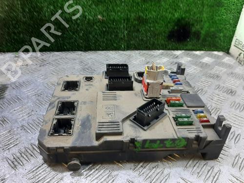 Boîte à Fusibles PEUGEOT PARTNER MPV (5_, G_) [1996-2025]  27599399