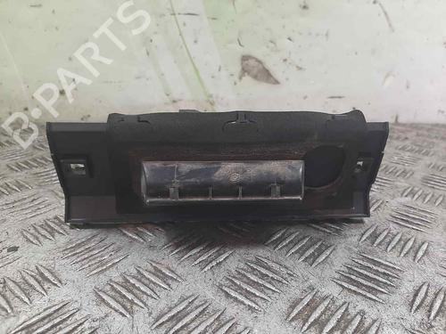 Used Tailgate handle PEUGEOT 206 Hatchback (2A/C) 1.4 HDi eco 70 (68 hp) 17145785