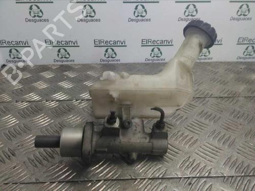 Used Brake master cylinder NISSAN MICRA III (K12) 1.2 16V (65 hp) 4541364