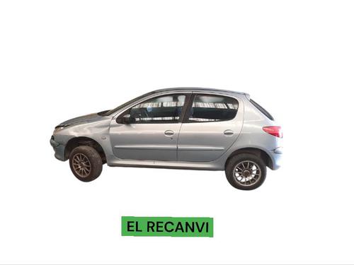 Fuse box PEUGEOT 206 Hatchback (2A/C) 1.9 D | BP28584728E1