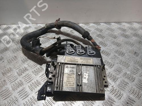 Used Engine control unit (ECU) PEUGEOT 206 Hatchback (2A/C) 1.4 LPG (75 hp) 32080723