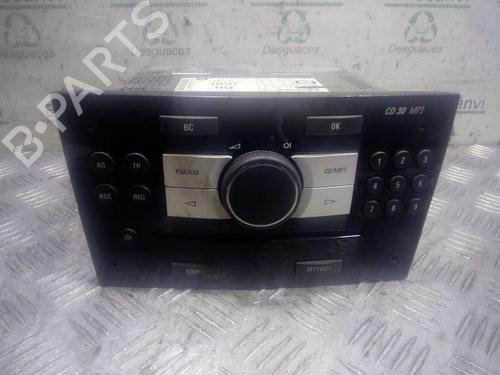 Autoradio für OPEL ZAFIRA / ZAFIRA FAMILY B (A05) 1.7 CDTI (M75) (125 hp) 4620439