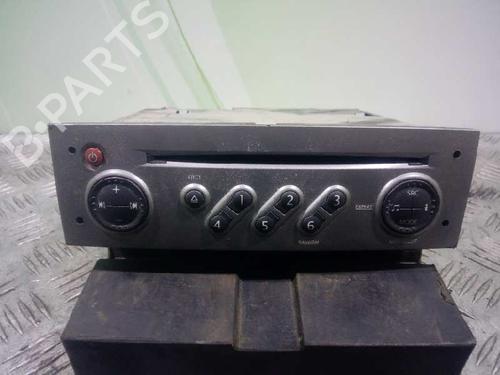 Used Radio RENAULT SCÉNIC II (JM0/1_) 1.5 dCi (JM1E, JM16) (106 hp) 6413490