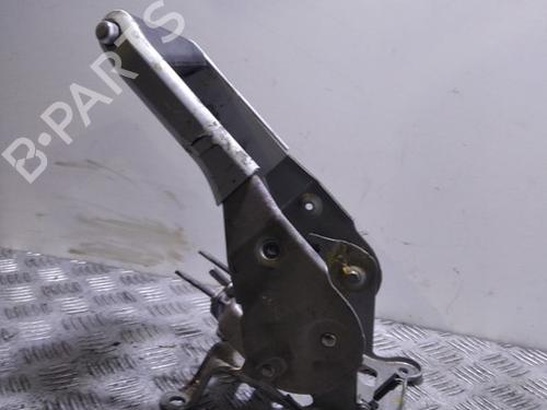 håndbremse RENAULT MEGANE II (BM0/1_, CM0/1_) [2001-2012]  30762608