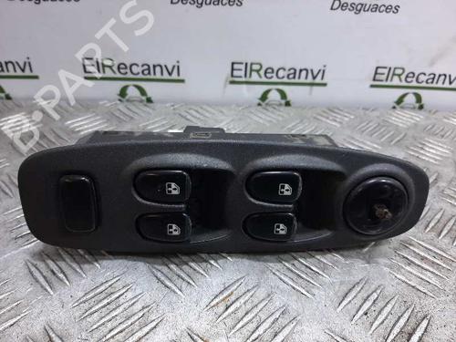 Used Left front window switch HYUNDAI ACCENT II (LC) 1.5 CRDi (82 hp) 6024490