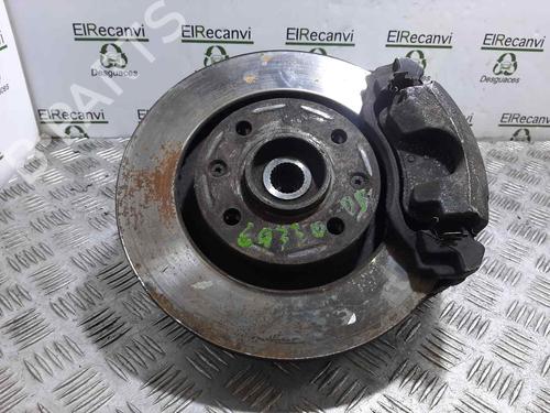 Used Right front steering knuckle Right front steering knuckle RENAULT LAGUNA I Grandtour (K56_) 1.9 dTi (K56J) (98 hp) 12260790 12260790