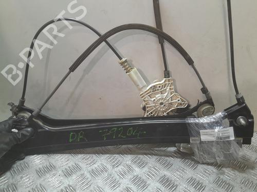 Used Front right window mechanism Front right window mechanism MERCEDES-BENZ CLK (C209) CLK 270 CDI (209.316) (170 hp) 33239406 33239406