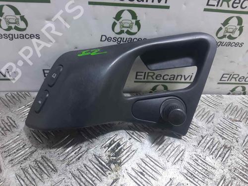 Interrupteur de vitre avant gauche CITROËN XANTIA (X1_, X2_) 1.9 Turbo D (90 hp) 13307093