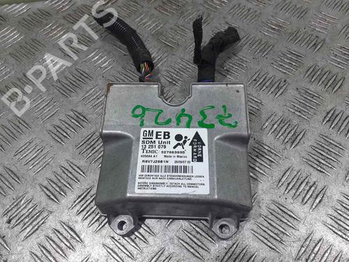 Używane Sterownik / Moduł Airbag OPEL ASTRA H GTC (A04) 1.9 CDTi 16V (L08) (120 hp) 10811450