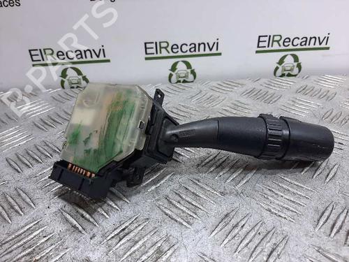 Commodo Essuie Glace / Phare HYUNDAI ACCENT II Saloon (LC) 1.3 | BP5844706I23