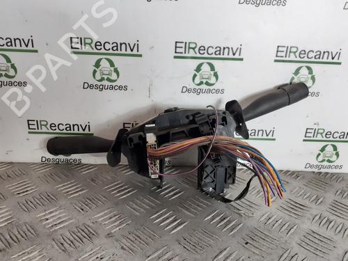 Used Switch FORD FIESTA Hatchback Van (JV_) [1998-2003]  13209311