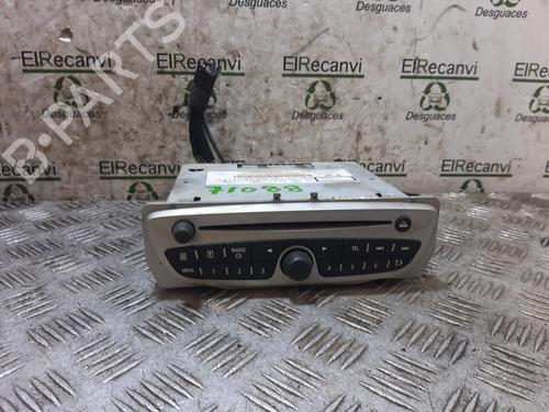 Used Radio RENAULT MEGANE III Hatchback (BZ0/1_, B3_) [2008-2025]  17496316