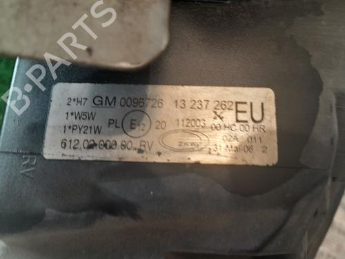 Right headlight OPEL CORSA C (X01) 1.4 Twinport (F08, F68) | BP36470115C29 - Image 3