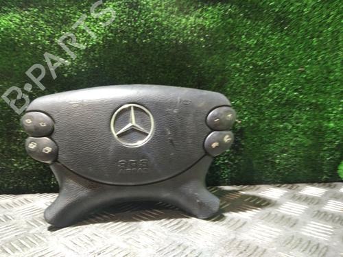 Airbag do condutor MERCEDES-BENZ CLK (C209) CLK 270 CDI (209.316) (170 hp) 29204595