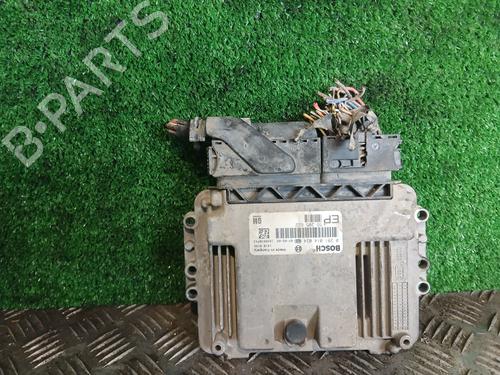 Used Engine control unit (ECU) OPEL ZAFIRA / ZAFIRA FAMILY B (A05) [2005-2019]  31612385