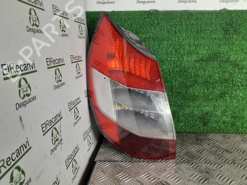 Used Left taillight RENAULT SCÉNIC II (JM0/1_) [2003-2010]  25038542