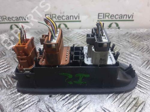 Left front window switch RENAULT MEGANE II (BM0/1_, CM0/1_) 1.5 dCi (BM02, BM13, BM2A, CM02, CM13) | BP13307129I27