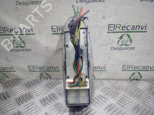 Left front window switch NISSAN ALMERA TINO (V10) | BP4754590I27