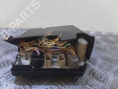 Zekeringkast Zekeringkast RENAULT GRAND SCÉNIC II (JM0/1_) 1.5 dCi (JM02, JM13) (101 hp) 37195809 37195809
