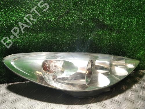 Used Right headlight PEUGEOT 206 Hatchback (2A/C) 1.1 i (60 hp) 25495278