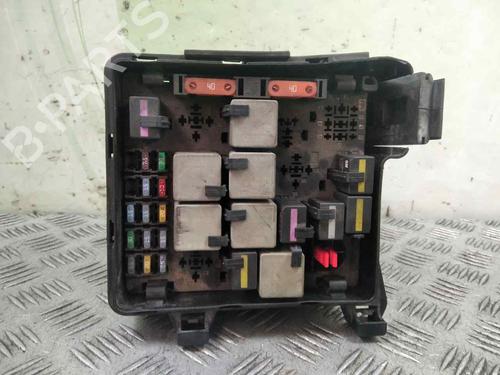 Used Fuse box SAAB 9-5 Estate (YS3E) 1.9 TiD (150 hp) 19075076