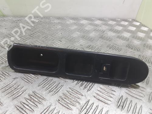 Used Right front window switch PEUGEOT 307 (3A/C) 2.0 HDi 90 (90 hp) 6987266