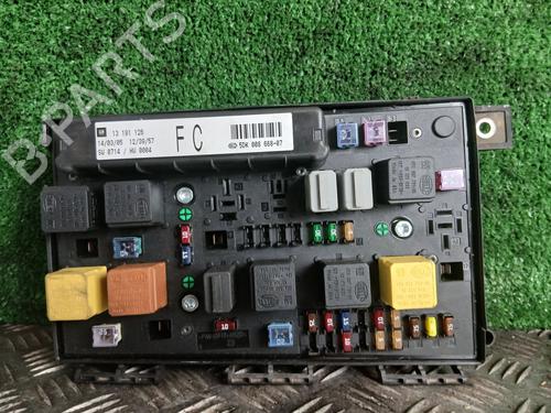 fuse-box-opel-astra-h-gtc-a04-2005-2006-2007-2008-2009-2010-32479440 main image