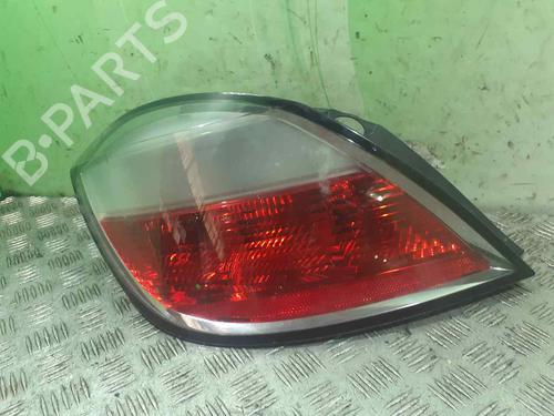 Used Left taillight OPEL ASTRA H (A04) [2004-2014]  12106571