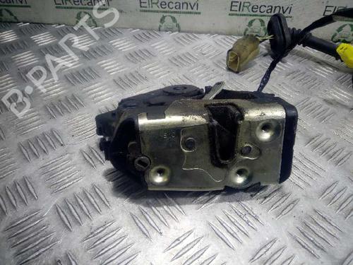 Venstre bagtil lås SMART FORFOUR (454) 1.3 (454.031) (95 hp) 4545409