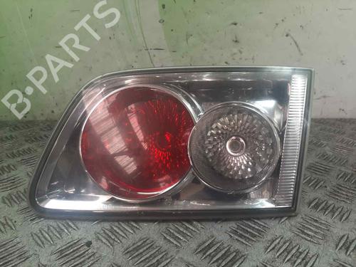 Używane Lampa tylna klapy bagażnika prawa MAZDA 6 Hatchback (GG) 2.0 DI (GG14) (136 hp) 17465020